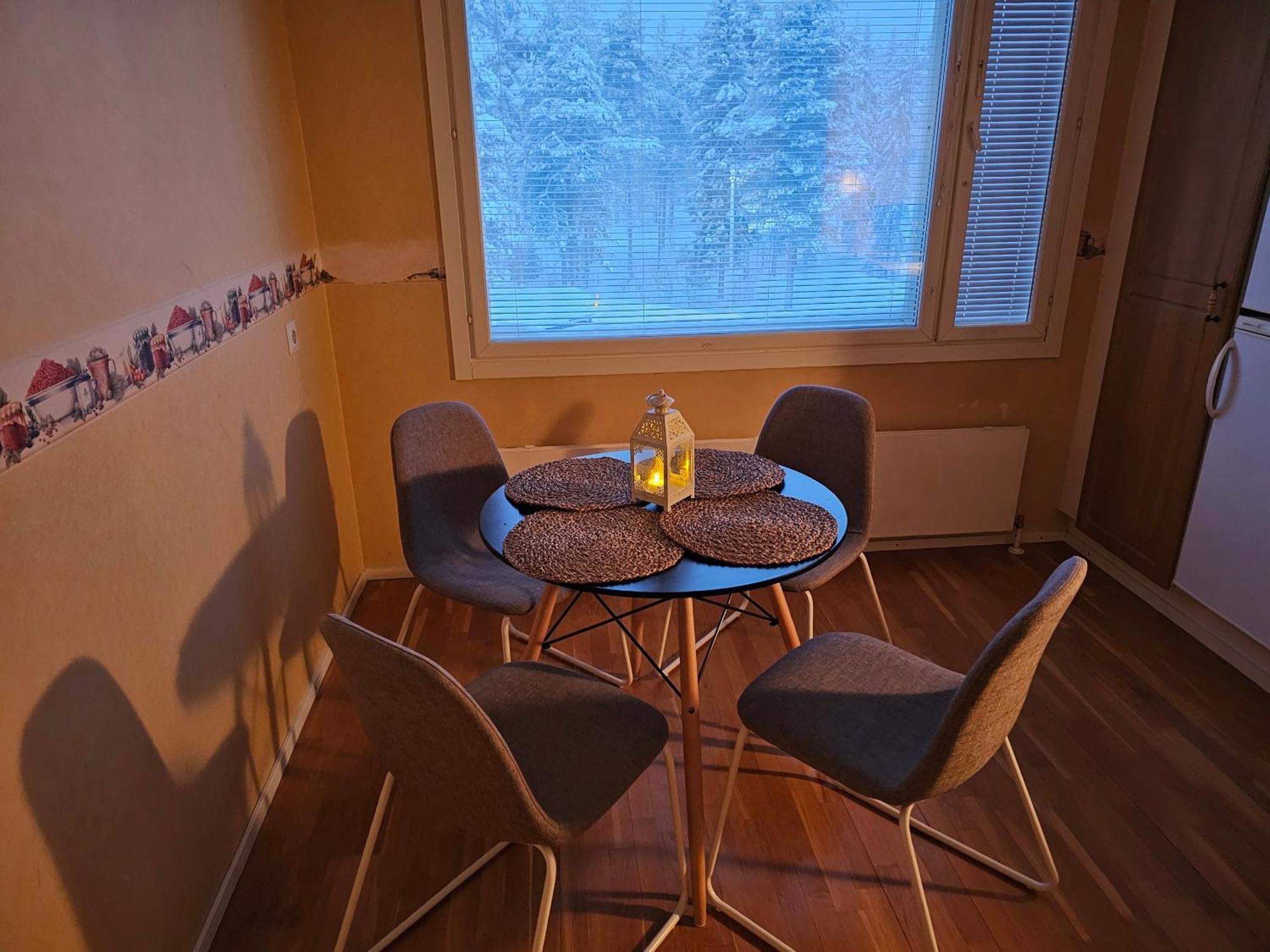 Cozy Korkalovaara Top Floor Apartment Rovaniemi Exterior photo